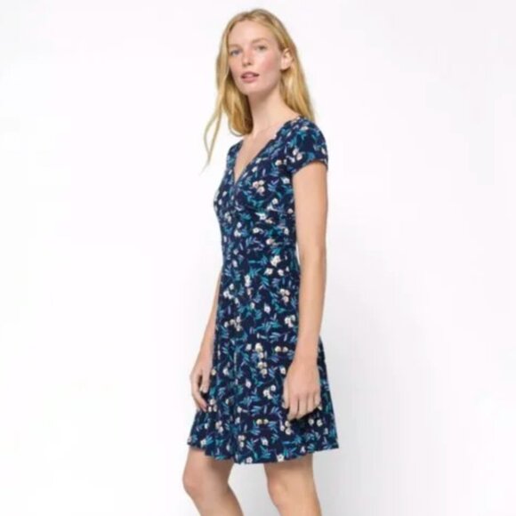 Kaileigh Blue Floral V-Neck Dress, size Large - Picture 4 of 7